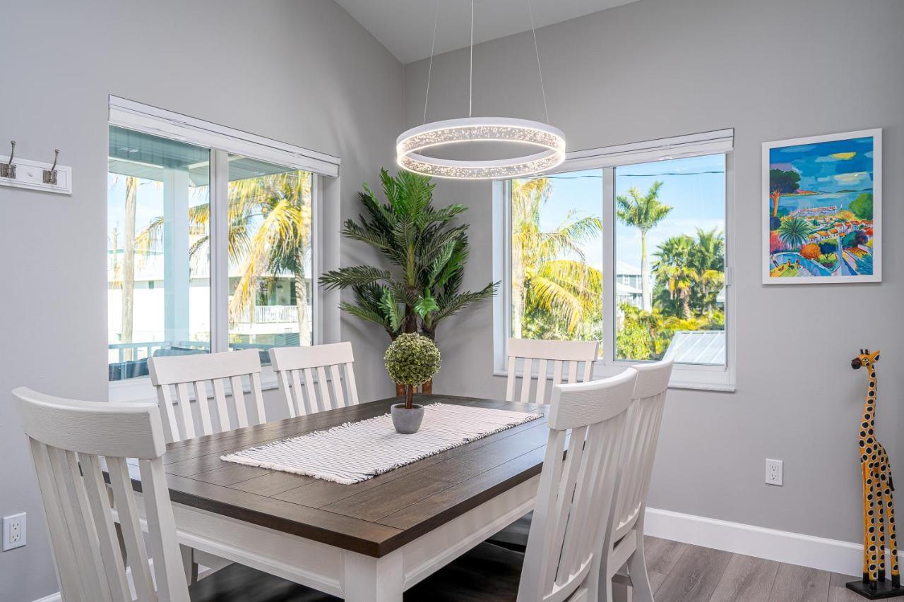 Beautiful New Build Private Pool Home On The North End Of Fort Myers Beach! Home Zewnętrze zdjęcie